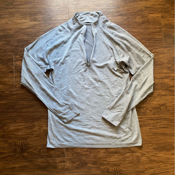 lululemon athletica Other - Metal Vent Half-Zip
